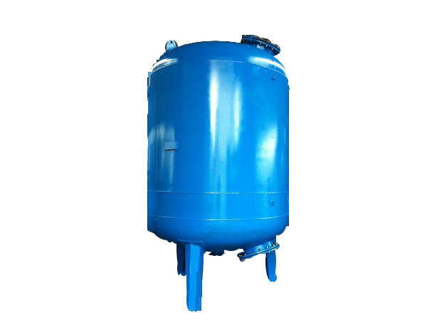 襯膠罐的使用為什么會好于傳統(tǒng)的儲罐？